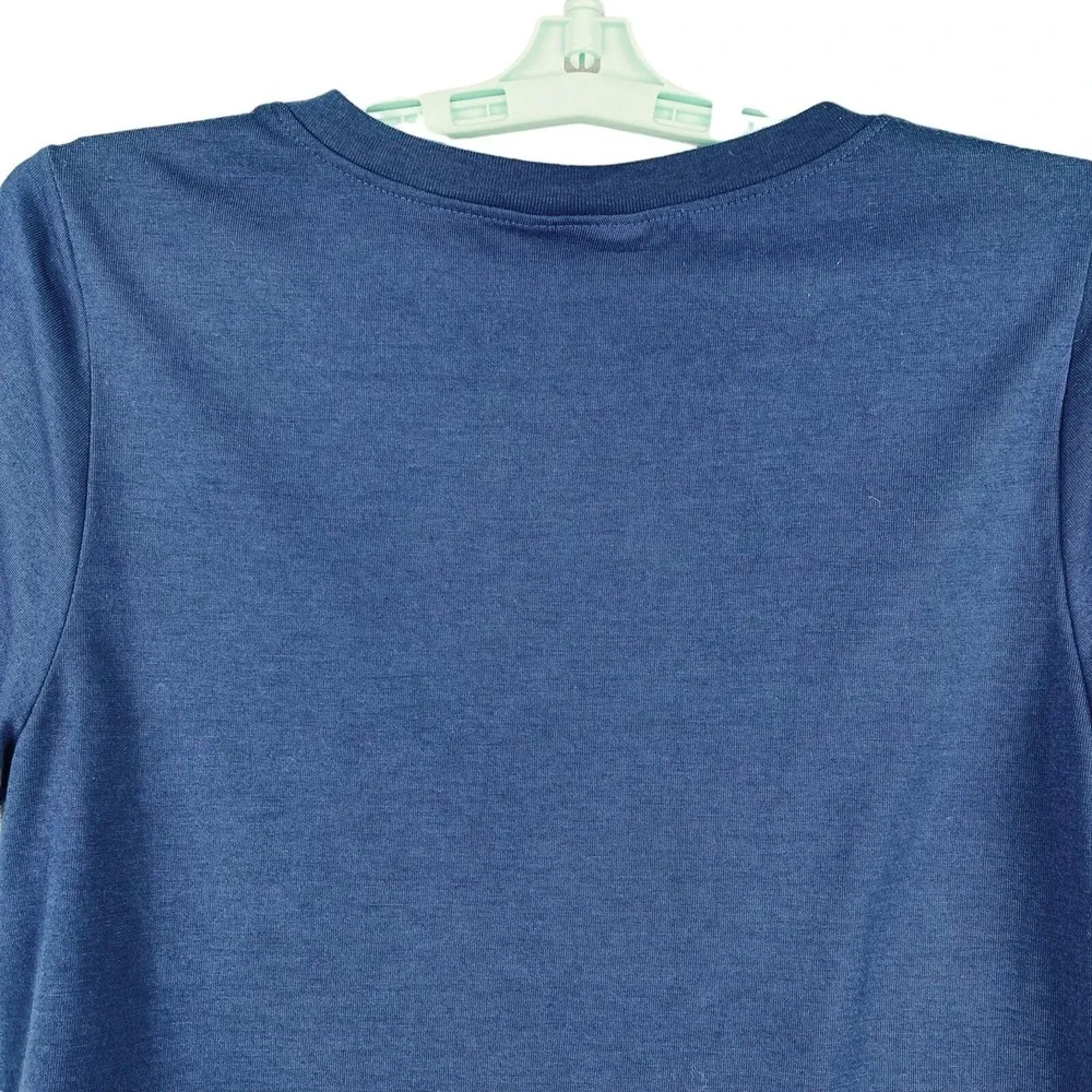 Wizarding World Harry Potter Women's Blue T-shirt Size Medium V-neck NWOT
